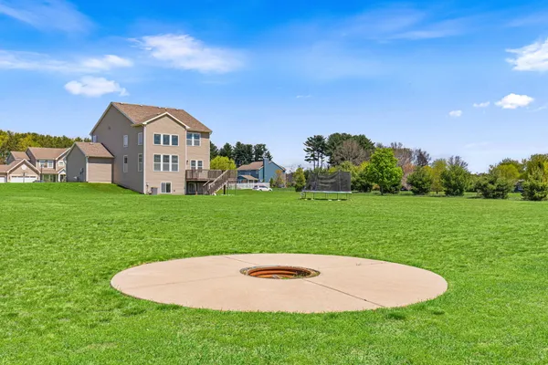 $474,900 | 8534 East Barber Ridge Drive, Alto, MI 49302