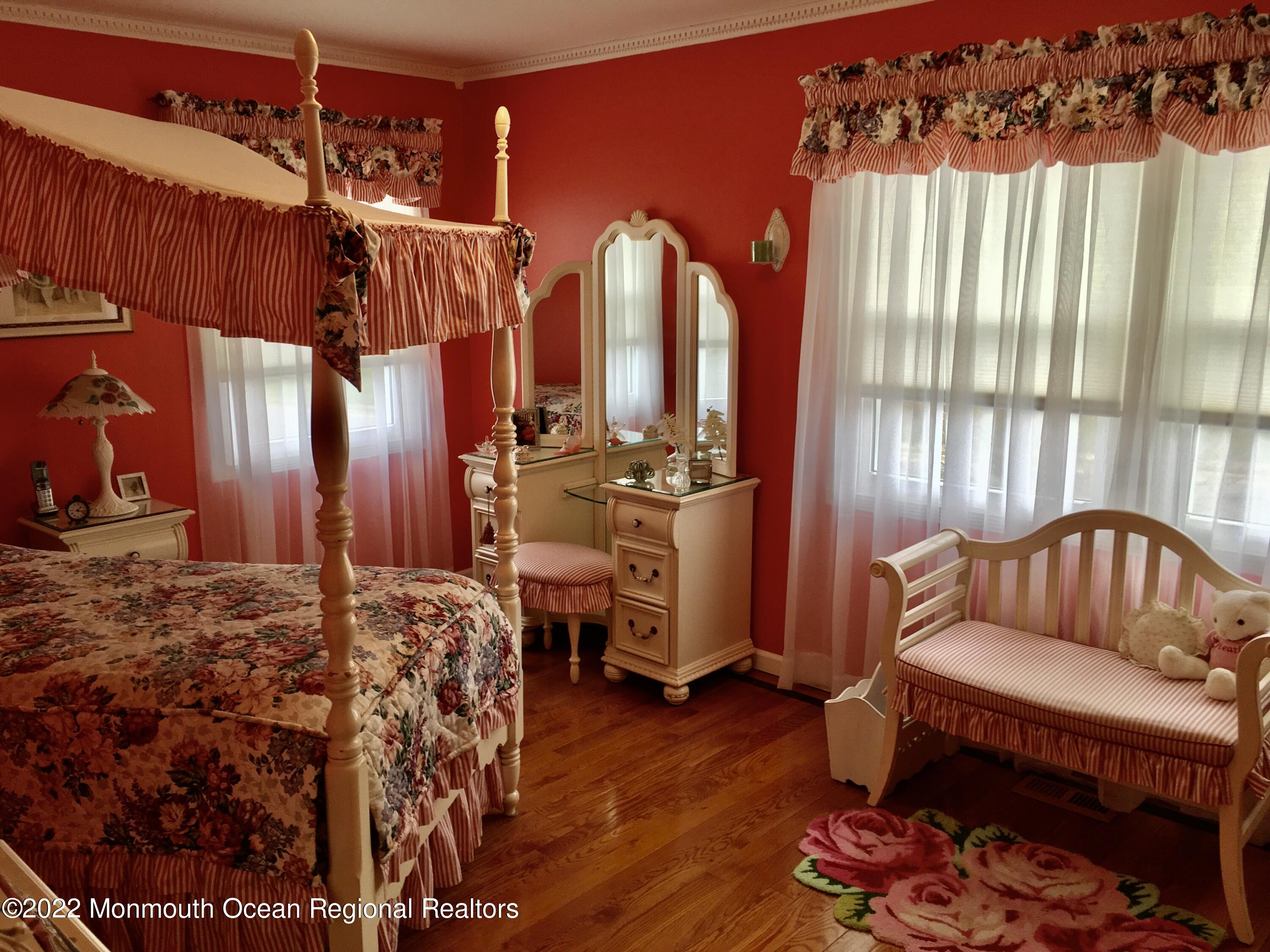 9 Ardmore Road Marlboro, NJ 07746 - Photo 19 of 42 8DBC5C59-0FC6-4067-8D4B-9F1D10660A9D