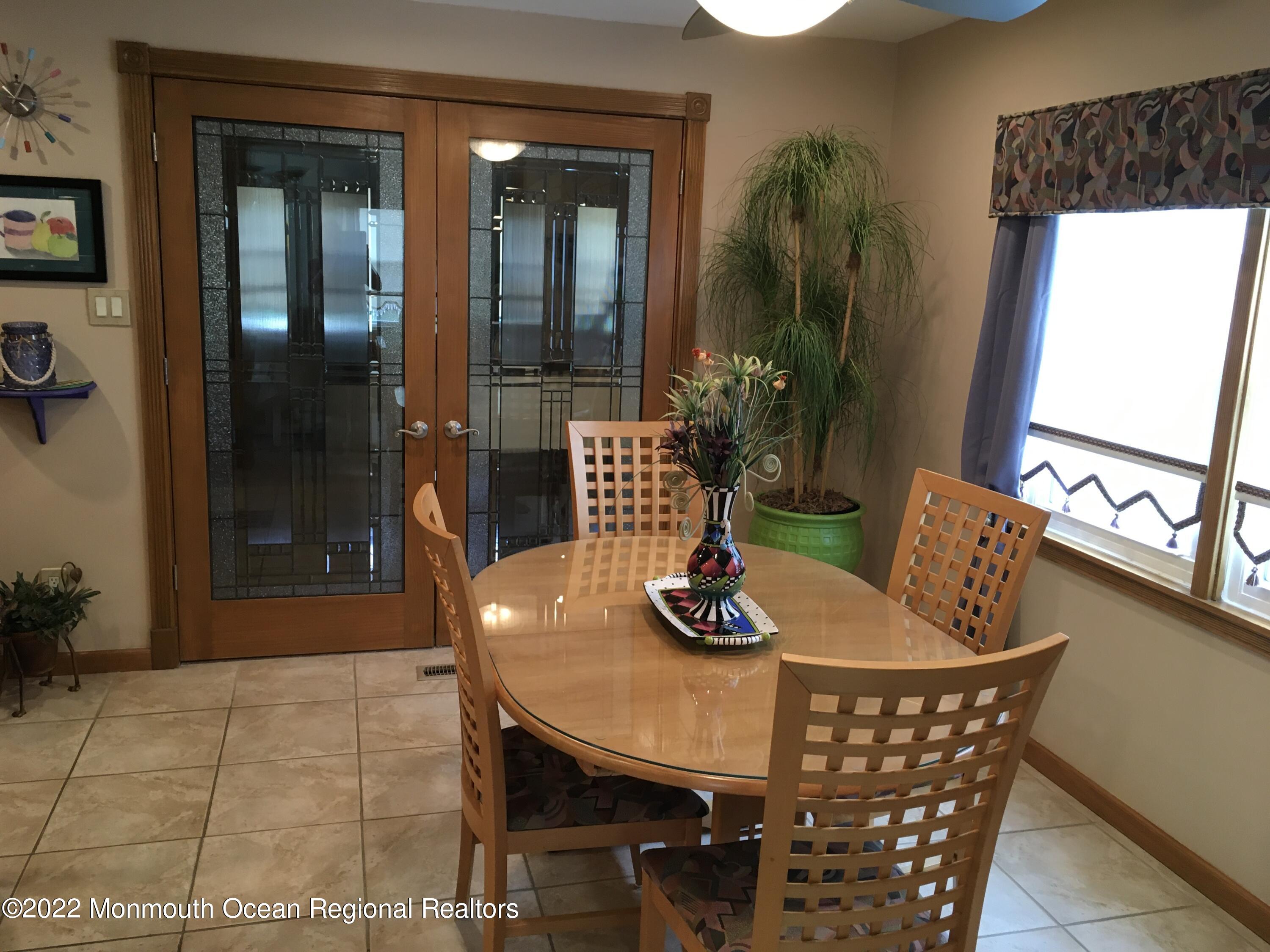 9 Ardmore Road Marlboro, NJ 07746 - Photo 10 of 42 D7781762-574C-4137-9304-8360F87D2FB3