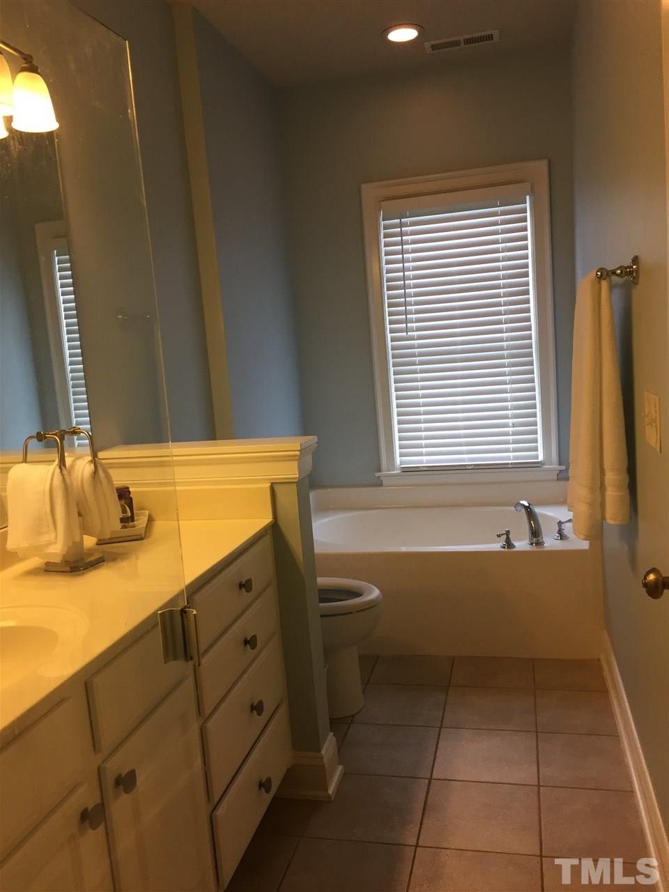 7706 Alexander Promenade Place Raleigh, NC 27617 - Photo 11 of 25 Gallery Image 11