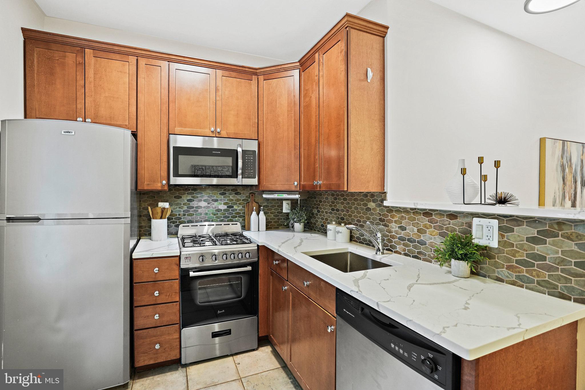 1816 Kalorama Road Northwest, Unit 101 Washington, DC 20009 - Photo 6 of 18 Gallery Image 6