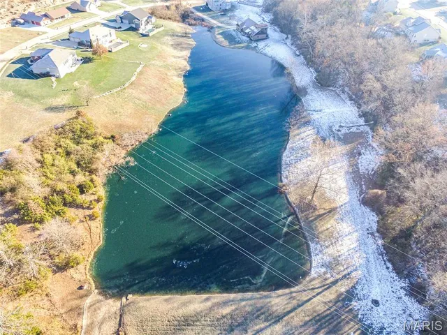 $42,500 | 3-5 Broken Arrow Court, Byrnes Mill, MO 63025