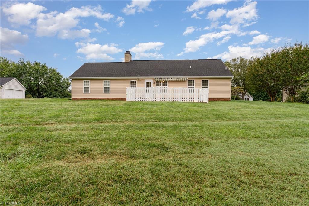 6310 Hampton Knoll Road Clemmons, NC 27012 - Photo 16 of 26 Gallery Image 16
