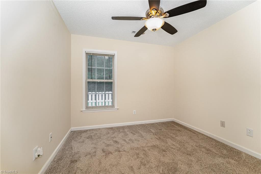 6310 Hampton Knoll Road Clemmons, NC 27012 - Photo 10 of 26 Gallery Image 10