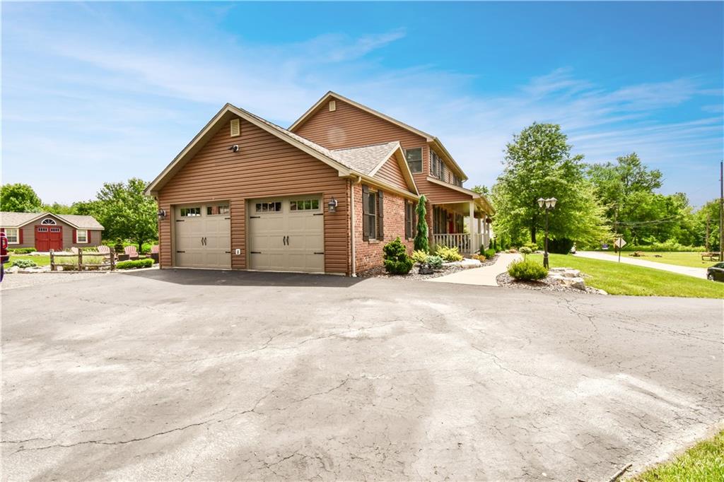 126 Redcut Lodge Road Latrobe, PA 15650 - Photo 2 of 25 Gallery Image 2