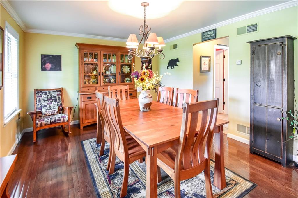126 Redcut Lodge Road Latrobe, PA 15650 - Photo 5 of 25 Gallery Image 5