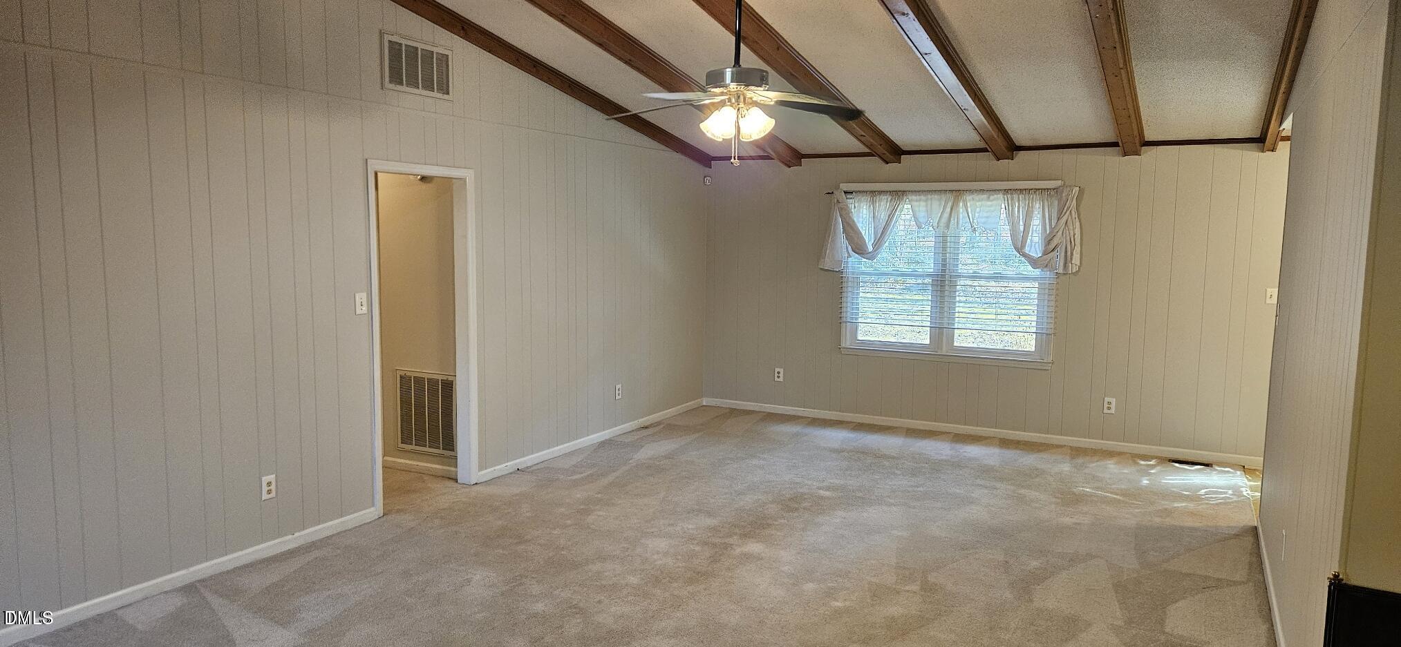 319 Davis Road Hillsborough, NC 27278 - Photo 4 of 20 20250313165750410109000000-o