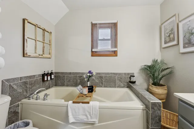 $499,900 | N3820 Fairwood Road, Reeseville, WI 53579