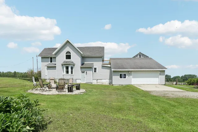 $499,900 | N3820 Fairwood Road, Reeseville, WI 53579