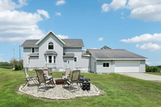 $499,900 | N3820 Fairwood Road, Reeseville, WI 53579