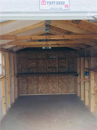$1,800 | 2009 Brook Meadow Drive, Forney, TX 75126