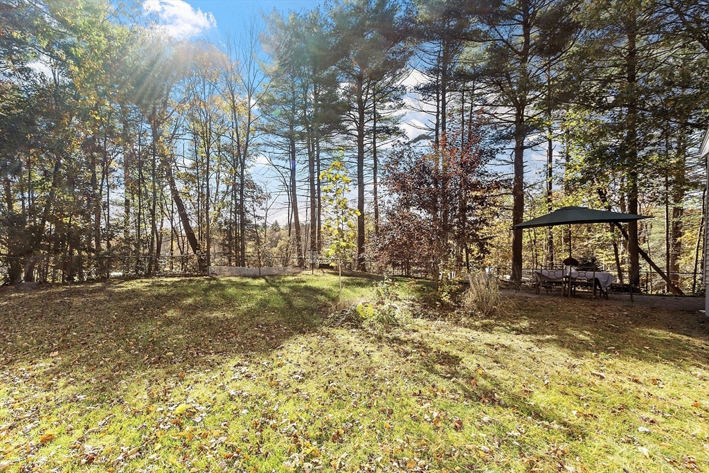 23 Bailey Road Berlin, MA 01503 - Photo 38 of 40 Gallery Image 38