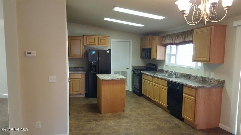 6090 North Avra Road Tucson, AZ 85743 - Photo 5 of 11 Gallery Image 5