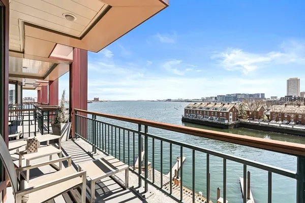 $2,995,000 | 40 Battery Street, Unit 306, Boston, MA 02109