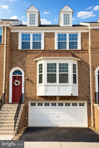 $795,000 | 6223 Summit Point Court, Alexandria, VA 22310