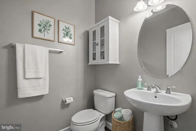 $785,000 | 6223 Summit Point Court, Alexandria, VA 22310