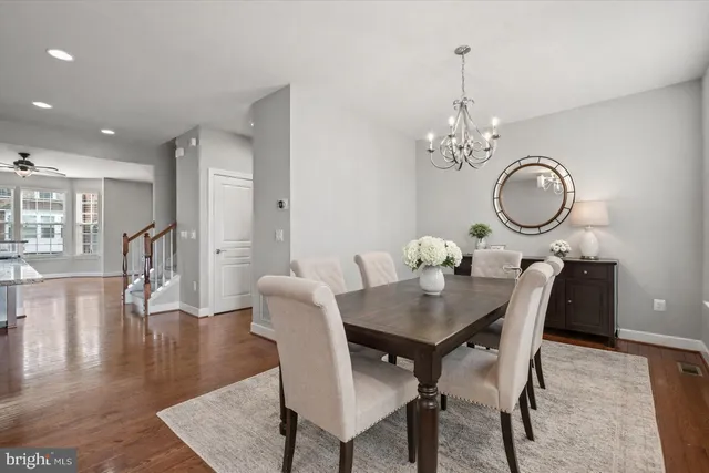 $785,000 | 6223 Summit Point Court, Alexandria, VA 22310