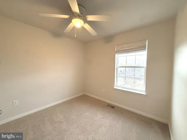 $2,100 | 189 Magellan Drive, Martinsburg, WV 25404