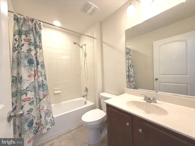 $2,100 | 189 Magellan Drive, Martinsburg, WV 25404