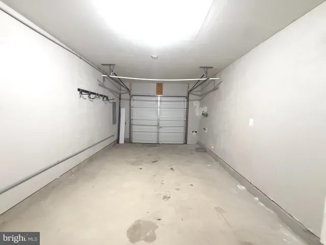 $2,100 | 189 Magellan Drive, Martinsburg, WV 25404