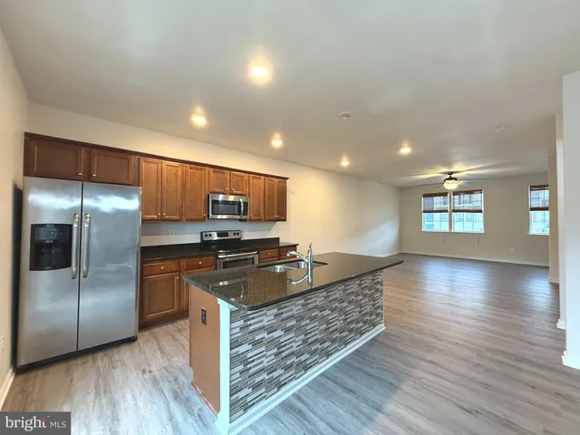 $2,100 | 189 Magellan Drive, Martinsburg, WV 25404