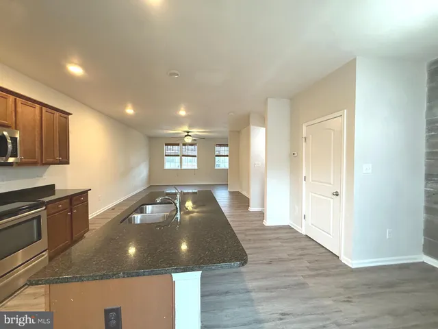 $2,100 | 189 Magellan Drive, Martinsburg, WV 25404