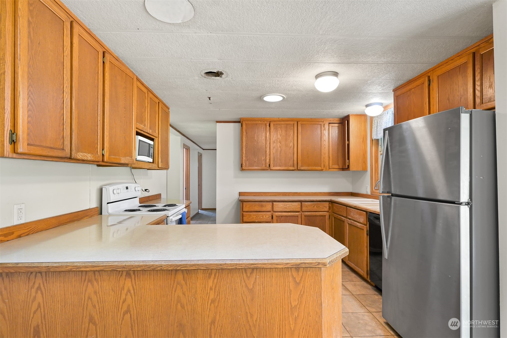 8475 Delta Line Road Custer, WA 98240 - Photo 5 of 38