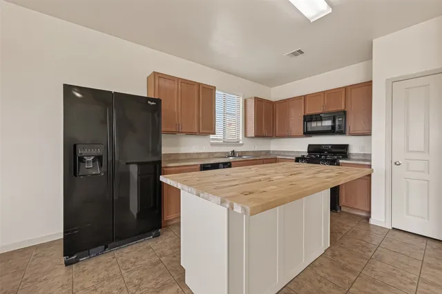 $1,850 | 19507 Midnight Glen Drive, Cypress, TX 77429