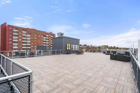 $469,000 | 950 Broadway, Unit 14, Chelsea, MA 02150