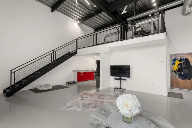 a view of an entryway