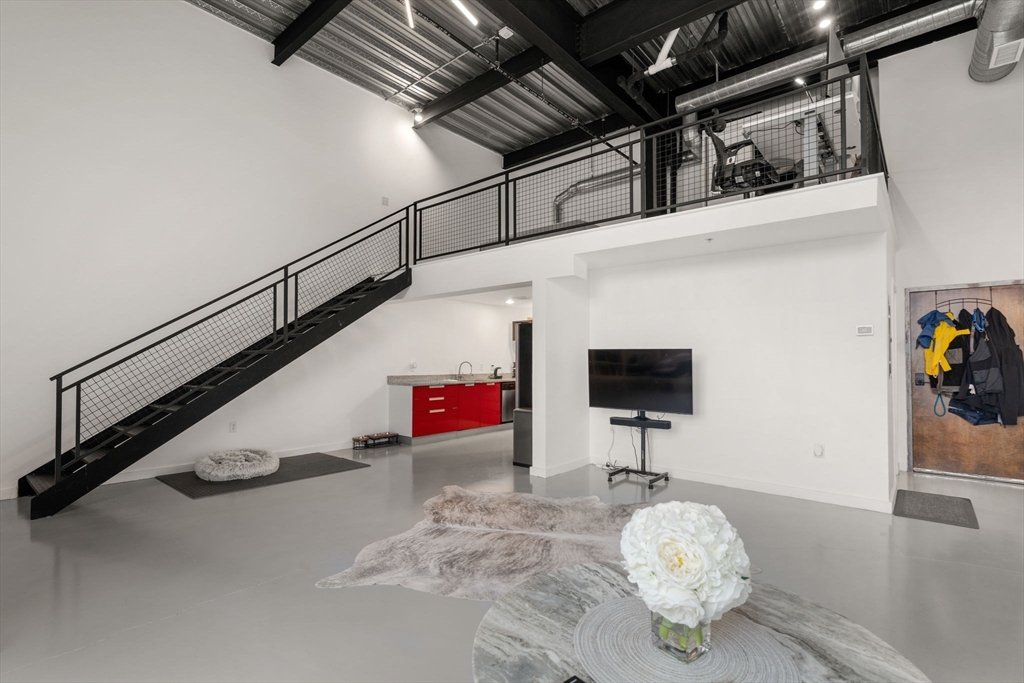 950 Broadway, Unit 14 Chelsea, MA 02150 - Photo 6 of 28