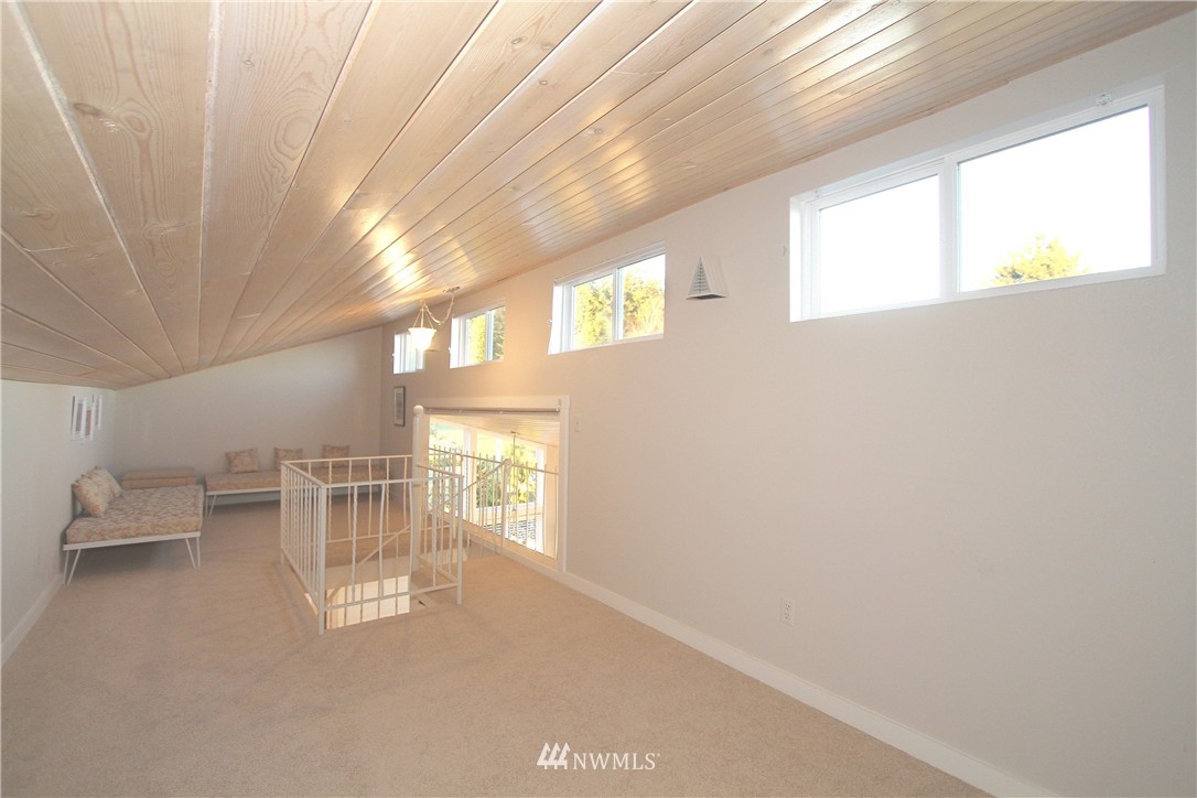 11510 Scott Road Bow, WA 98232 - Photo 11 of 22 Gallery Image 11