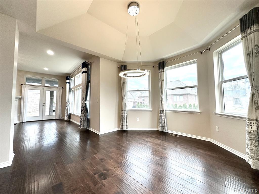 3922 Somerset Circle Rochester, MI 48309 - Photo 21 of 45 Gallery Image 21