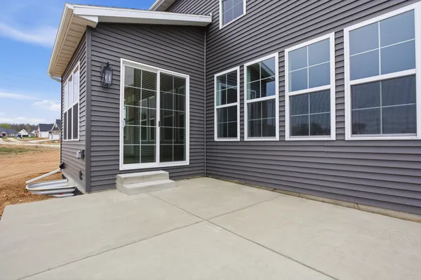 $599,900 | 1115 Willowgrove Lane, Mahomet, IL 61853