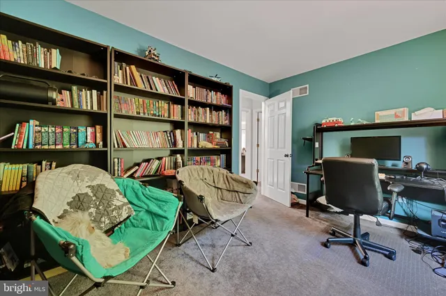 $550,000 | 1027 Keystone Drive, Lancaster, PA 17603