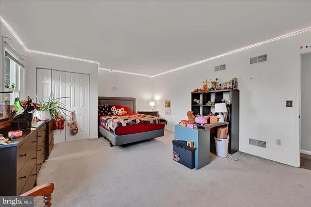 $550,000 | 1027 Keystone Drive, Lancaster, PA 17603