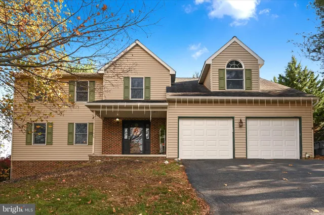 $550,000 | 1027 Keystone Drive, Lancaster, PA 17603