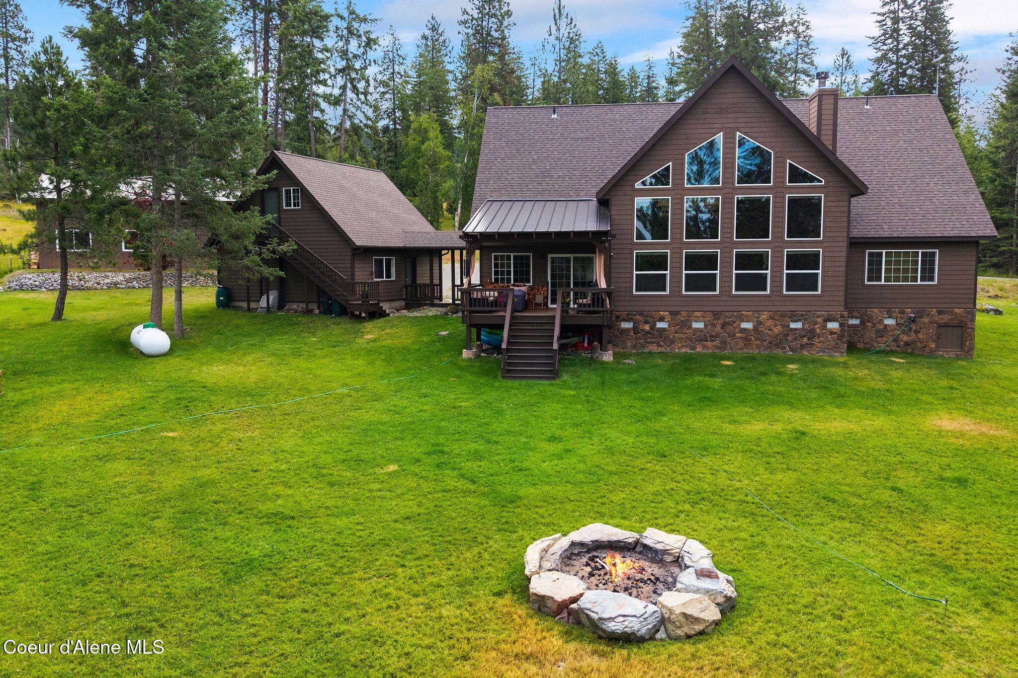 235 Kiebert Loop Hope, ID 83836 - Photo 60 of 97 Backyard
