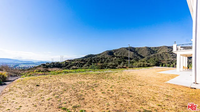 $1,450,000 | 8321 Overview Court, Yucaipa, CA 92399