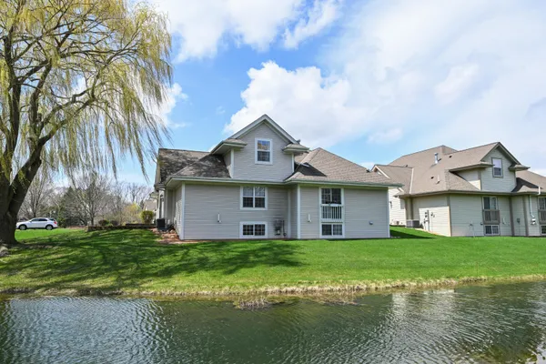 $349,900 | 4870 South Waterview Court, Greenfield, WI 53220