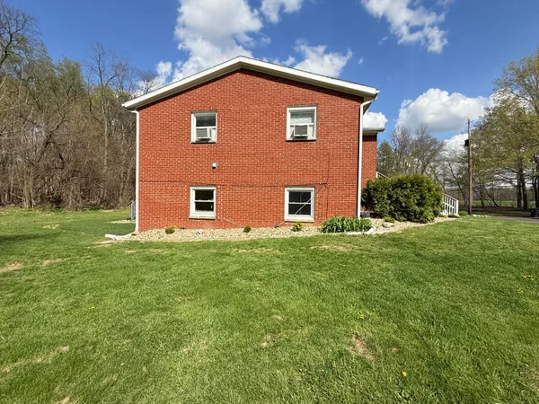 $599,900 | 10477 South Sprinkle Road, Vicksburg, MI 49097