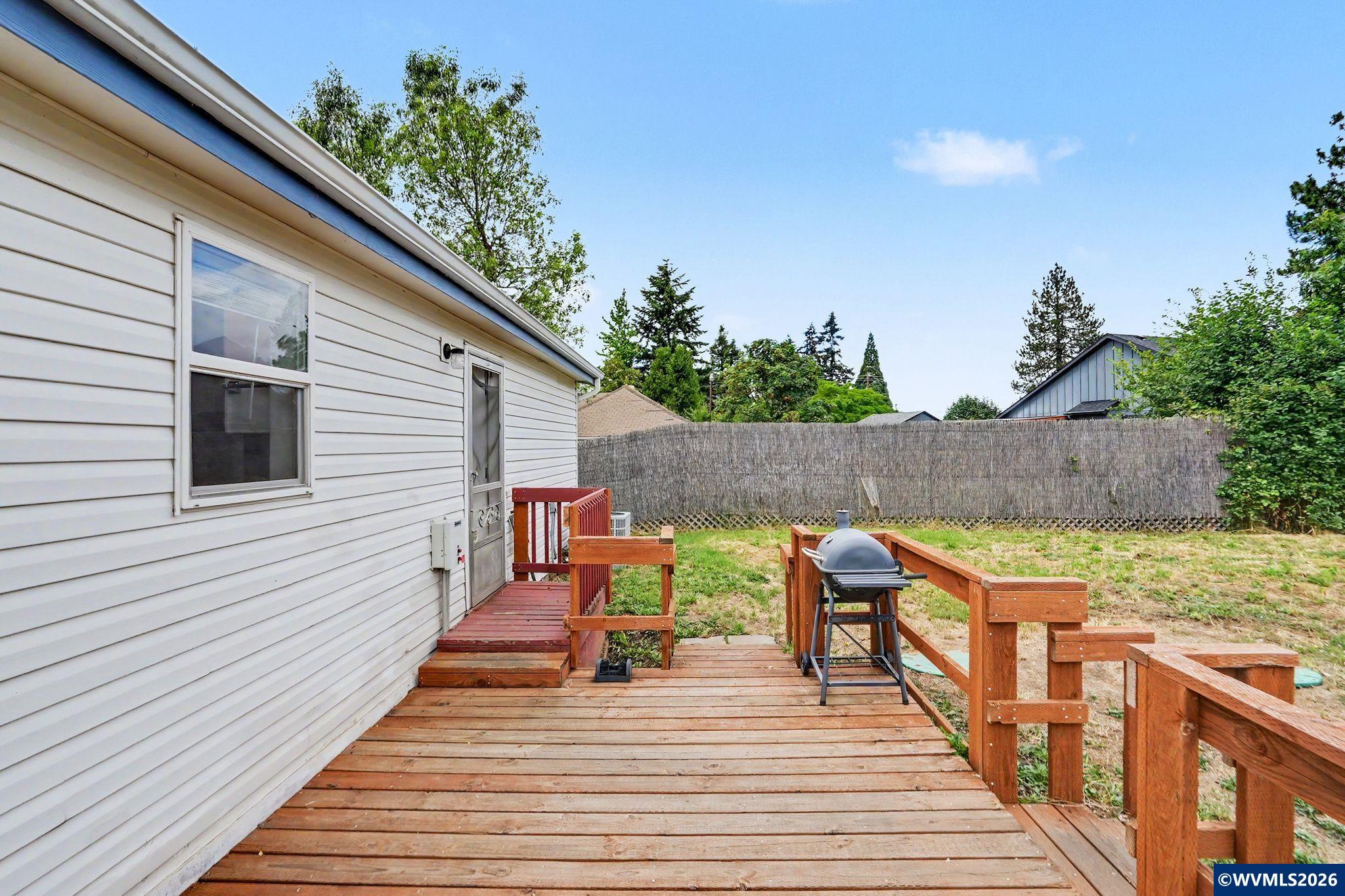 2255 Fuller Lane Lebanon, OR 97355 - Photo 31 of 36
