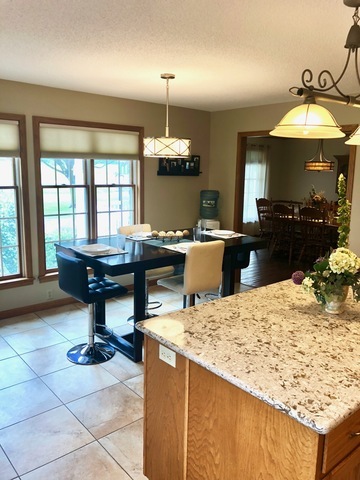 346 Rock Island Road Dixon, IL 61021 - Photo 11 of 36