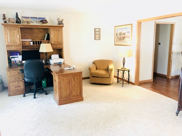 346 Rock Island Road Dixon, IL 61021 - Photo 19 of 36