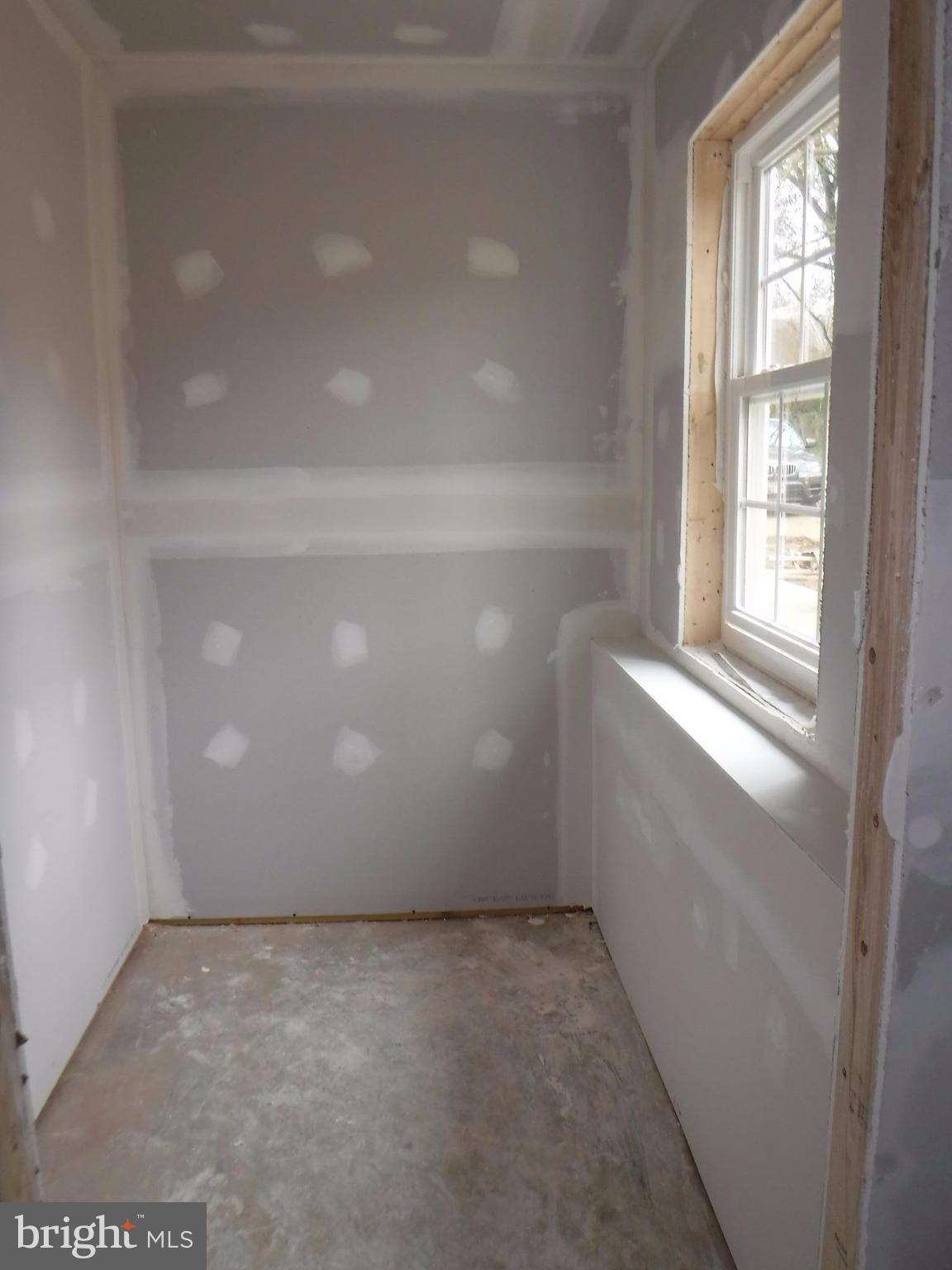 7410 Mountain Laurel Road Boonsboro, MD 21713 - Photo 16 of 23 another BIG walkin closet