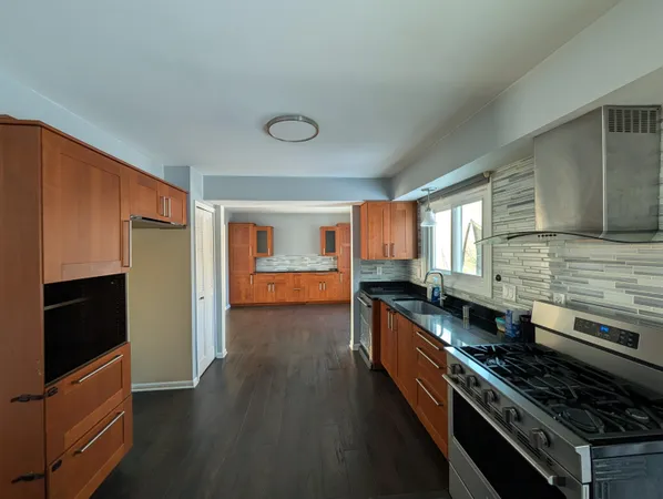 $2,600 | 7074 Foxridge Drive, Canton, MI 48187