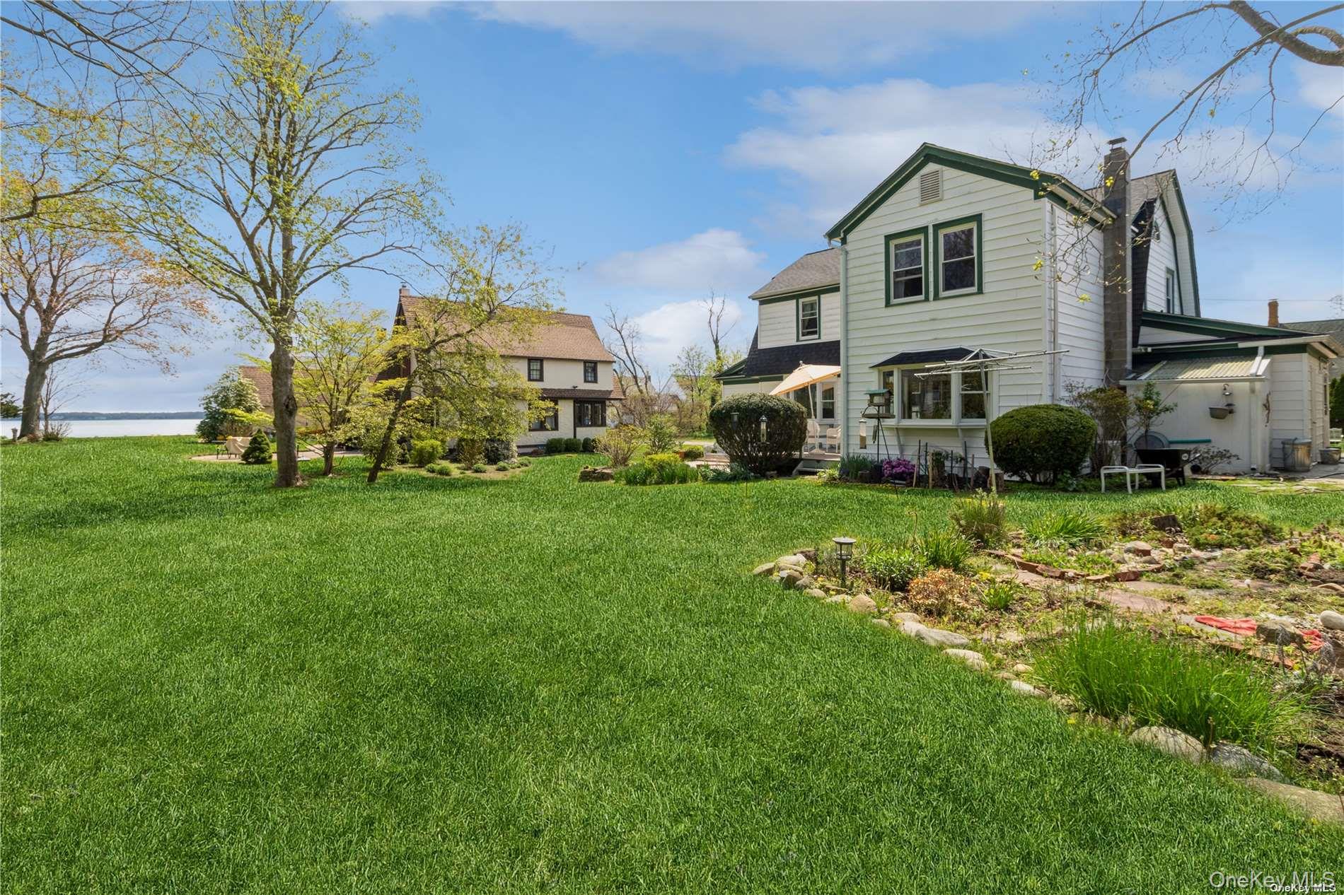 695 Rogers Road Southold, NY 11971 - Photo 3 of 20 Bayviews from the yard