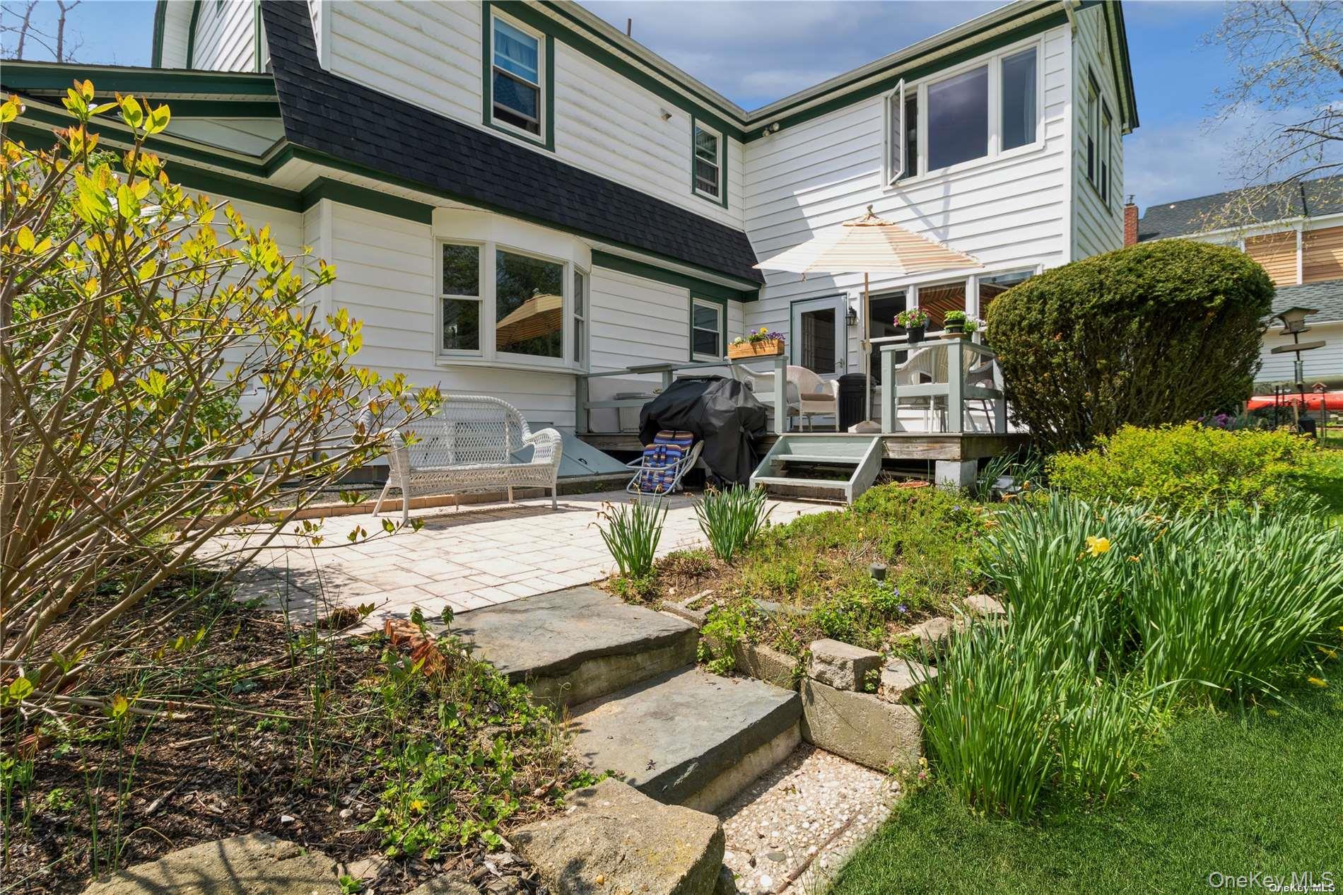695 Rogers Road Southold, NY 11971 - Photo 4 of 20 walk out deck and lower level for grilling