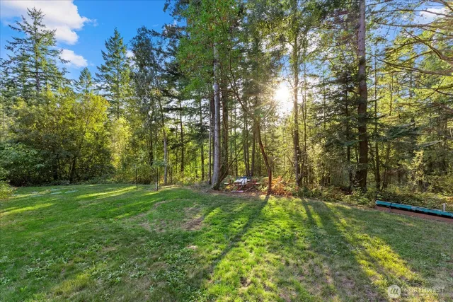 $1,070,000 | 870 Cedar Lane, Camano Island, WA 98282