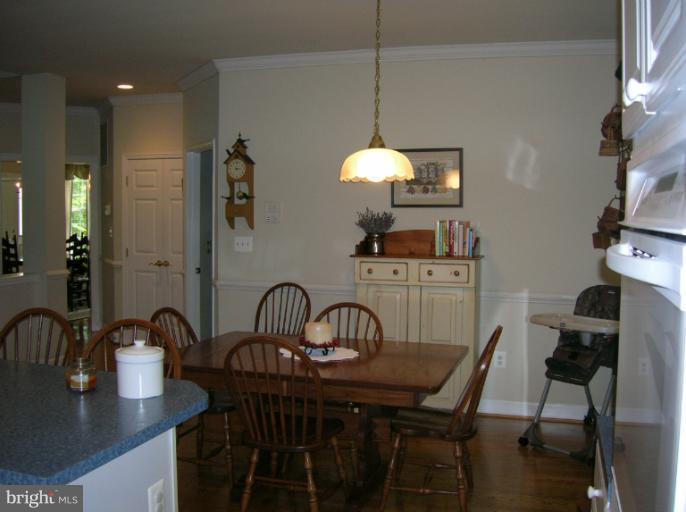 7850 Pembridge Road Manassas, VA 20112 - Photo 12 of 24 Kitchen